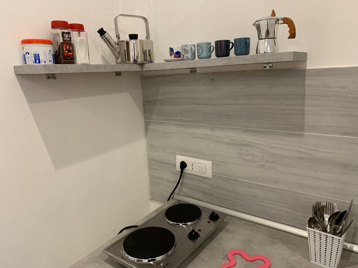 Deni'S Apartments Per 4 Сиракузы Экстерьер фото
