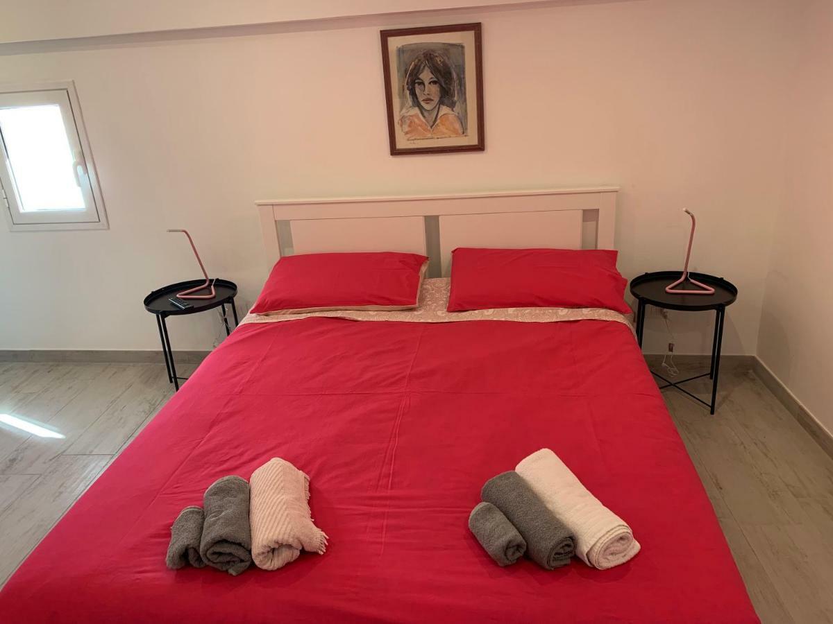 Deni'S Apartments Per 4 Сиракузы Экстерьер фото