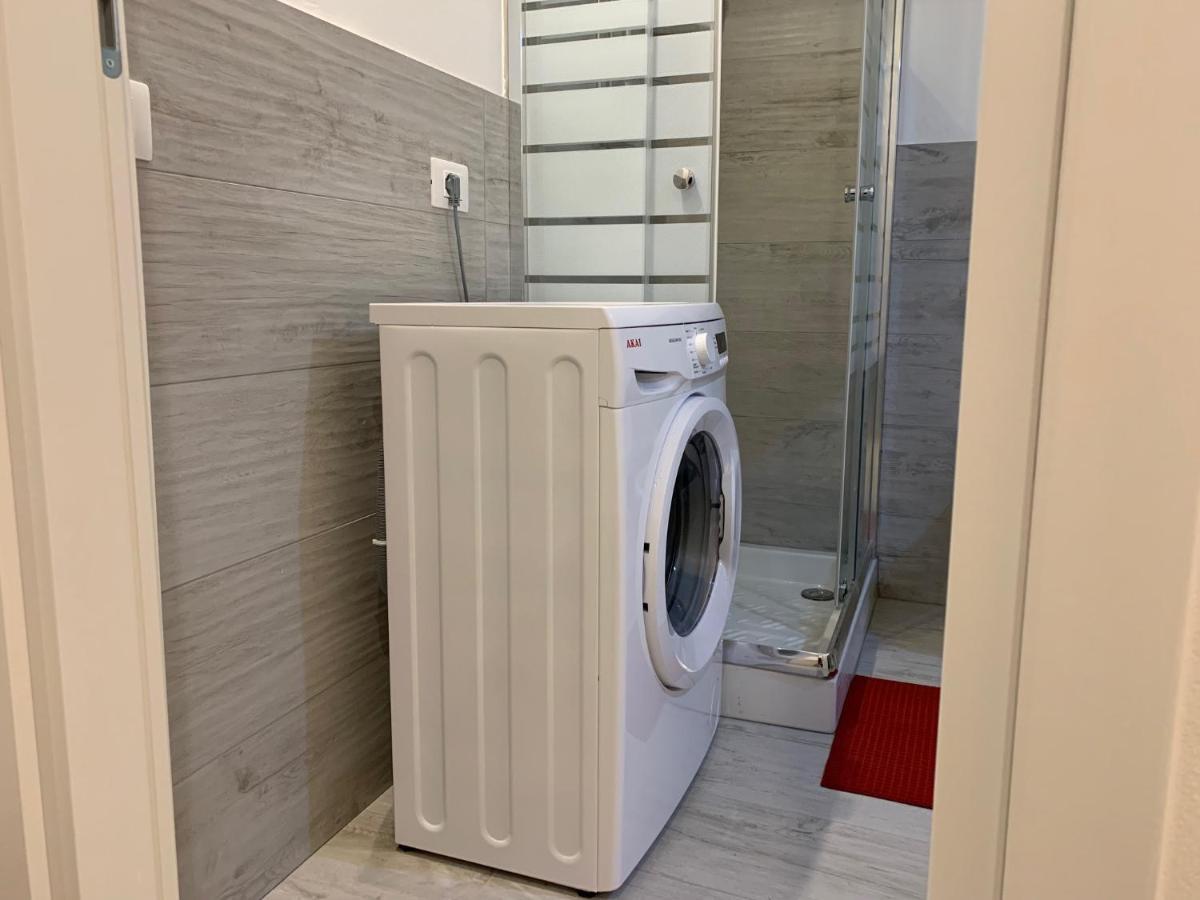 Deni'S Apartments Per 4 Сиракузы Экстерьер фото