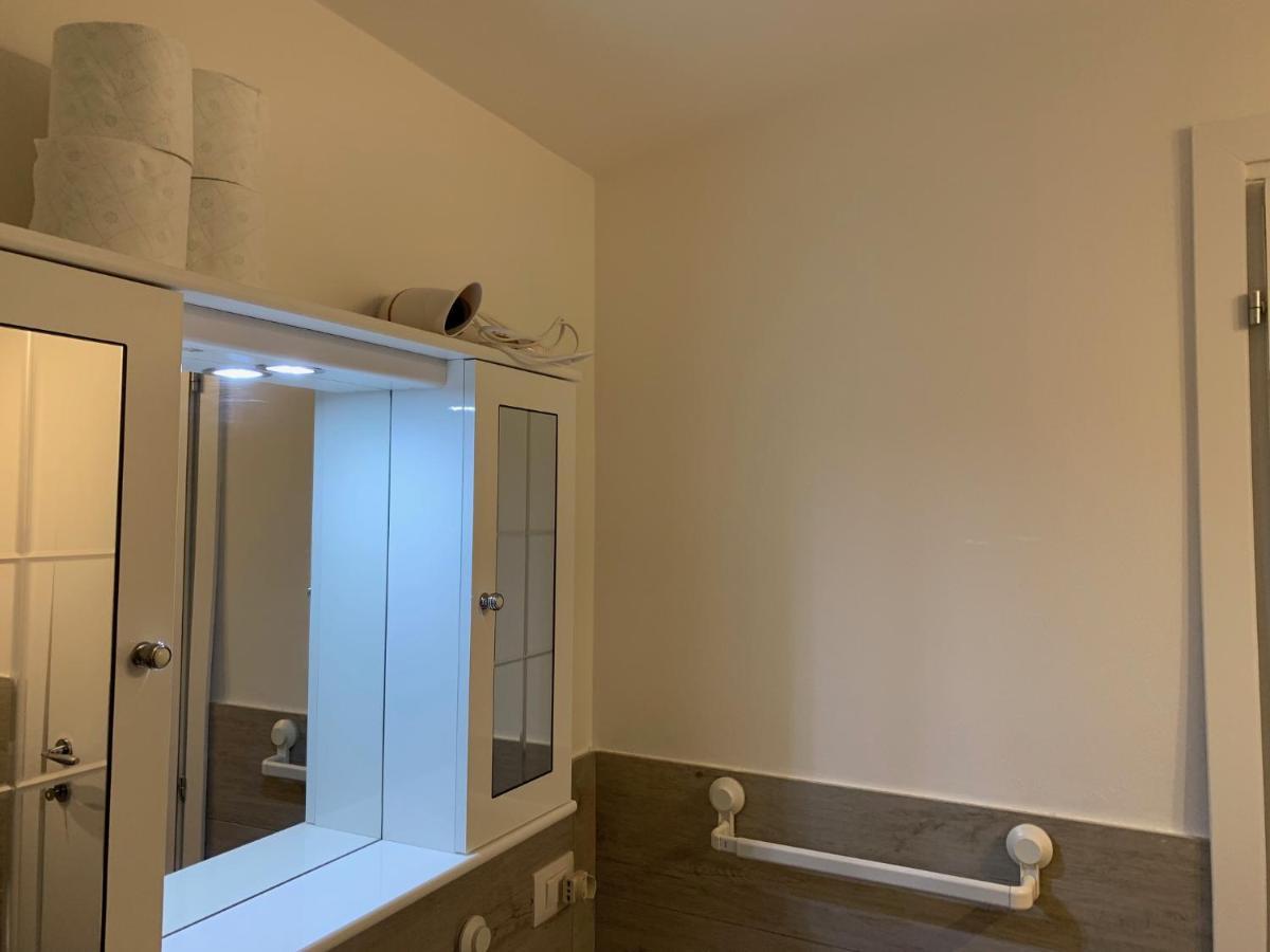 Deni'S Apartments Per 4 Сиракузы Экстерьер фото